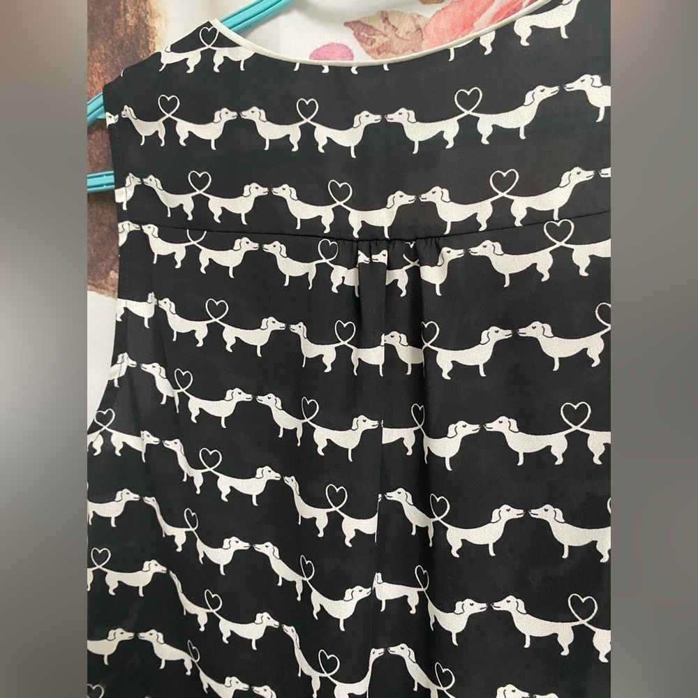 Small ModCloth top​​​​​​​​ - Picture 2 of 7